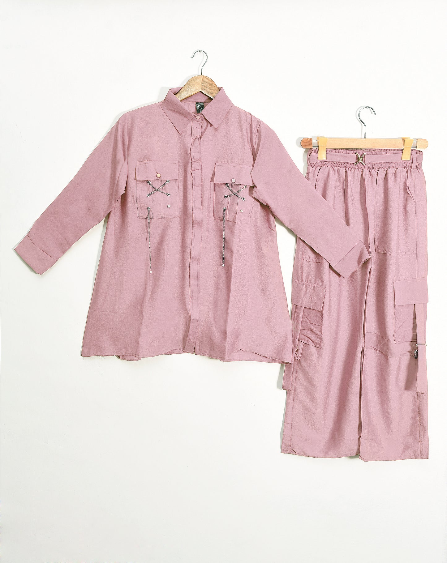 Mulberry - Shirt with cargo pants