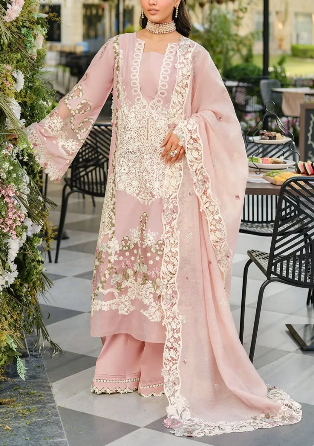 3 Piece - Unstitched Fully Embroidered Lawn
Suit D-1024