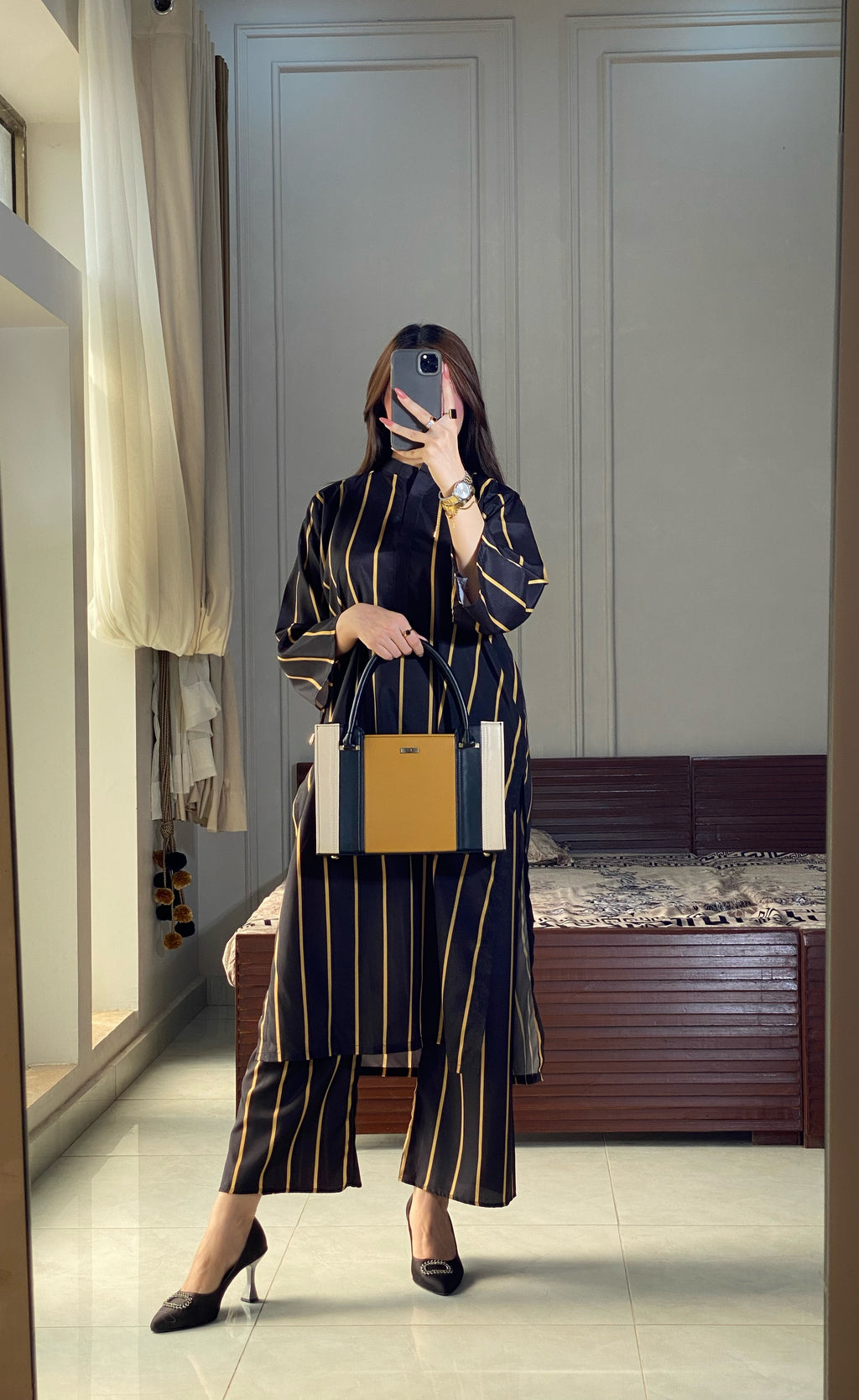 Noir Gold