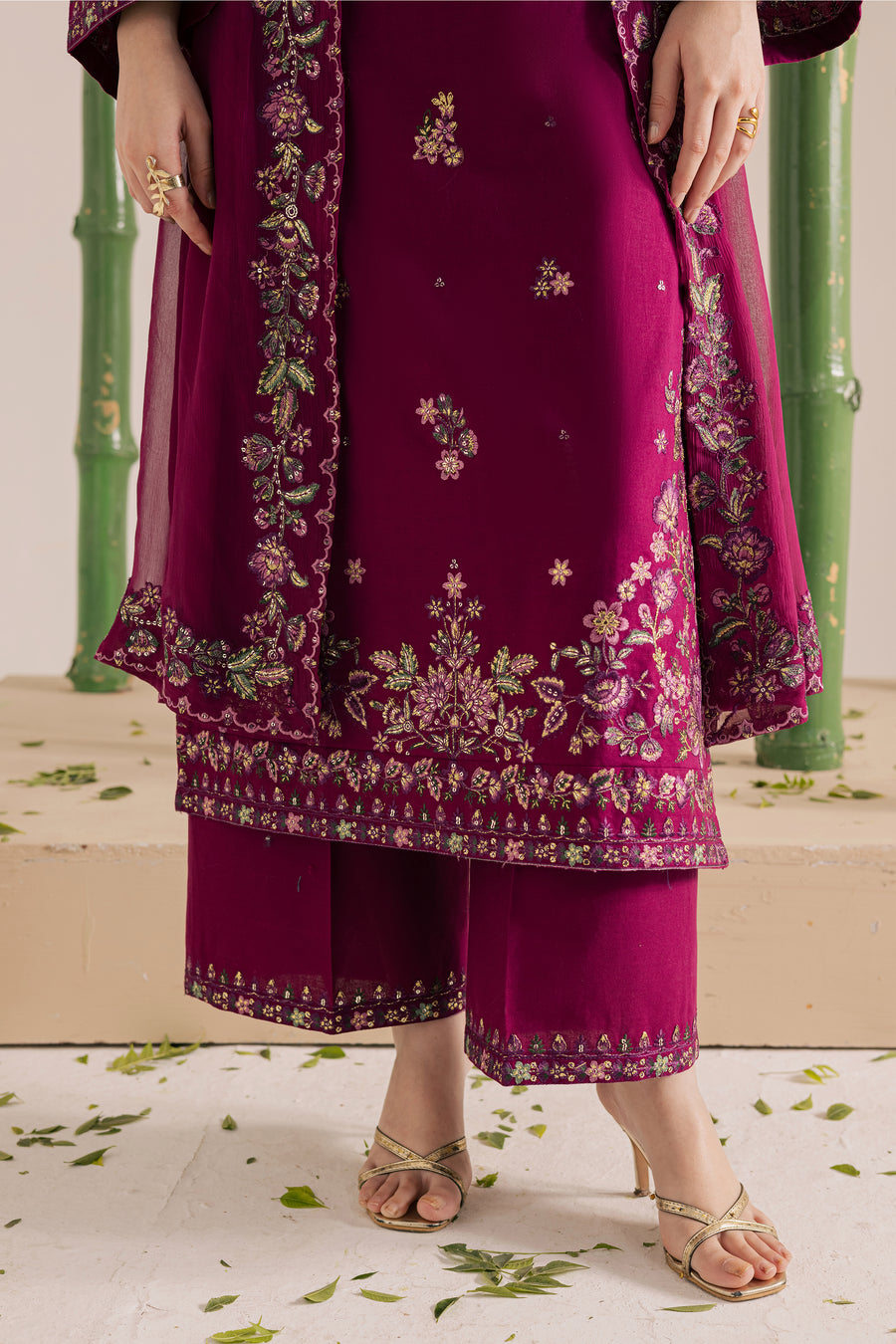 3 Piece - Unstitched Fully Embroidered Lawn
Suit D-1026